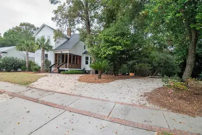 Image de *St. Germaine* 3 Bedroom Updated historical home in Georgetown Sc Main Level