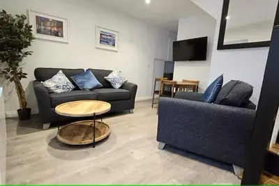 Image de Central & Stylish, 2 beds apt in Galway