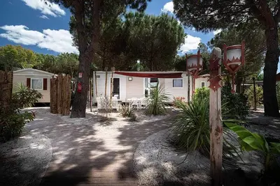 Image de Camping 4 étoiles - Parc aquatique - ccaffgd