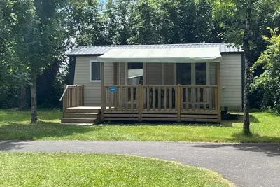 Image de Camping 3 étoiles - Piscine  - ccahich