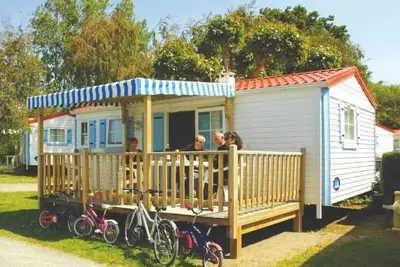 Image de ZEcamping familial parc aquatique pet friendly locatif Tv 28m2 6 pers