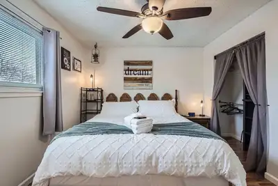 Image de Westminster Retreat | Outdoor Hot Tub and Chill