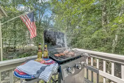 Image de A Refined Retreat, Perfect for Couples or Families