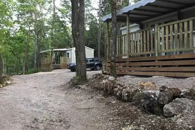 Image de Camping 3 étoiles - Piscine  - ccaiaad