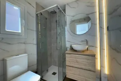 Image de Entire accommodation: apartment in Zaragoza, Spain El Pilar 7 minutes away