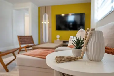 Image de New Jupiter Haven | King Bed | 15Min to Dt & Beach