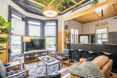 Image de Sunny- Nordic-Inspired Flat. Intimate & Beautiful