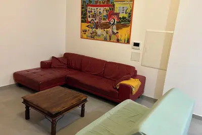 Image de Grand T2, plein coeur du carré d'or de Saint Pierre et à 5 min de la plage