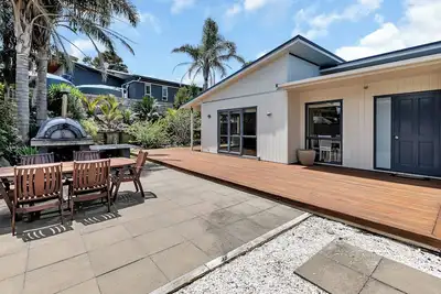 Image de Sunshine on Seabreeze - Mangawhai Heads Bach