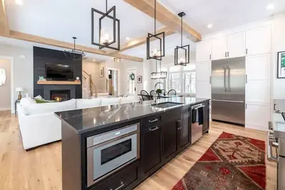 Image de Riverside Hideaway on South Peak