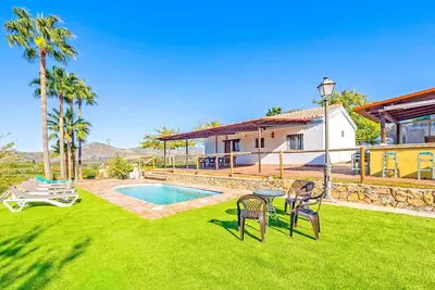 Image de Cubo's Casa Rural Las Berrocalas / piscine privée / barbecue / wifi gratuit