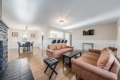 Image de Exquisite Getaway Home