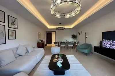 Image de Access-lux smart home with garden and shared pool