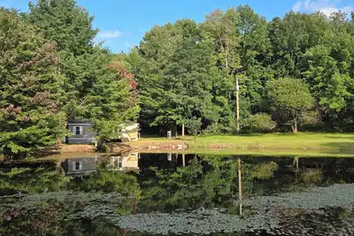 Image de Charming 3-bedroom home in welcoming Laurens with 11 acres and a small pond