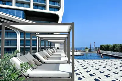 Image de Mercury Suite Delightful w Pool access by Arco Collection