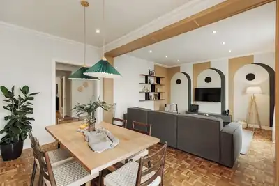 Image de Adile - 4 bedrooms and balcony in El Putxet