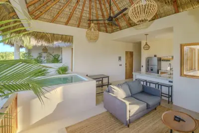 Image de La Punta Beach Front Penthouse Oasis Starlink