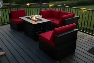 Image de Little Blue Stay l Clean 3 Br & Fire Table l A&D Rise Getaways