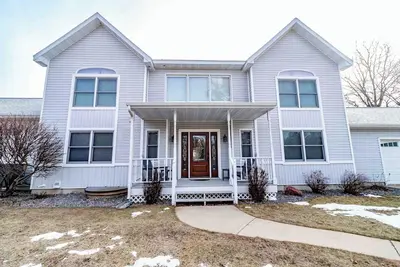 Image de Family Retreat On Castle Rock Lake With Private Pier