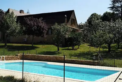Image de Charmante maison de campagne climatisée avec piscine et paysage idyllique