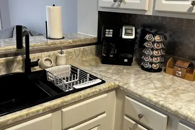 Image de Charming 2-bedroom townhome with new amenities and WiFi in fabulous Lithonia