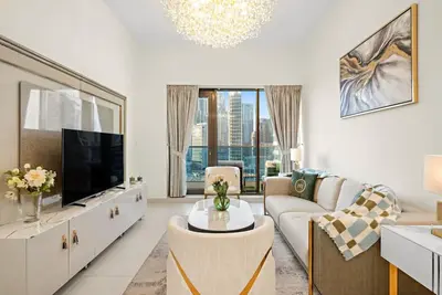 Image de Elegant 2br with Balcony and Full Burj Khalifa Skyline Views