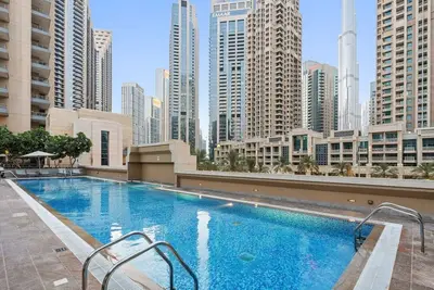First Class | 2br | Cityscape Serenity in Downtown