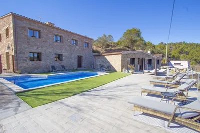 Image de Maison de campagne \"Caelus Masia Boutique\" avec vue sur la montagne, Wi-Fi et climatisation