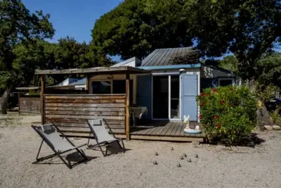 Image de ZEcamping 5 étoiles espace aquatique club enfant locatif Tv Lv Bbq 45m2
