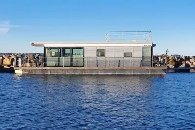 Image de Péniche à Laboe sur la Kiel Foerde