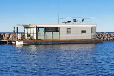 Image de Péniche à Laboe sur la Kiel Foerde