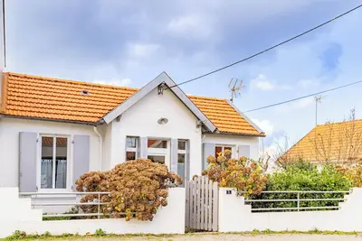 Image de Maison de vacances '51 - Entre Plage Et Vieux Port' avec terrasse et jardin privés