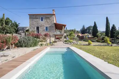 Image de Maison de campagne \"Cándido\" avec vue sur les montagnes, piscine privée et Wi-Fi