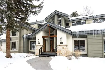 Image de Cozy Townhouse in Avon