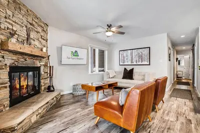 Image de Beautifully Remodeled Condo In Perfect Location