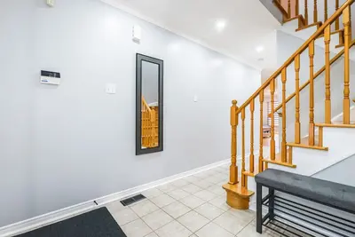 Image de Charming 4-bedroom house with Ac and WiFi in fantastic Vaughan