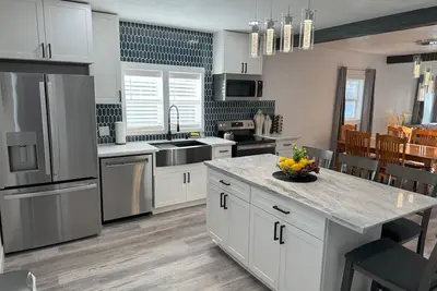 Image de Starry Knight Retreat - spacious 4-bedroom house in charming Ririe with Ac, WiFi