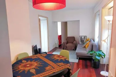 Image de Central terrace apartment at typical Bica and Chiado