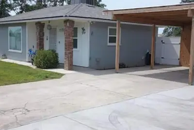 Image de Enjoy the sounds of the county in a cozy home.