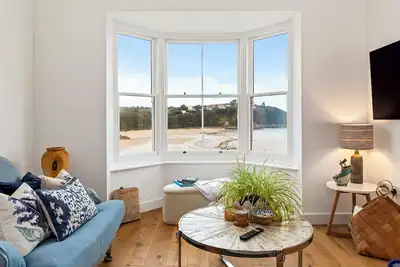 Ultra Marine - Tenby Harbour, Terrace, Sea Views