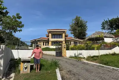 Image de 3-bedroom 3 bath estate in Esterillos with pool and jacuzzi. New construction