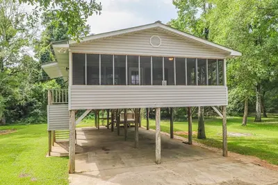 Image de Charming 3-bedroom lodge with Ac and WiFi in Moss Point