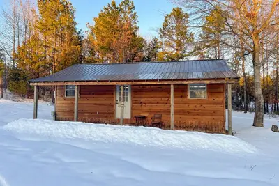 Image de Peaceful cabin <1 mile from Daisy State Park + Private Access to Bear Creek Trail