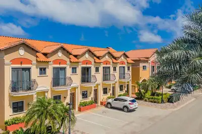 Image de Gold Coast Townhouse Diamante48 by Bocobay