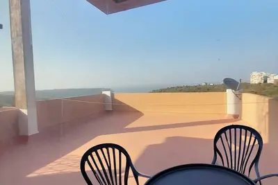 Image de Charming building in delightful Dabolim with WiFi, Ac