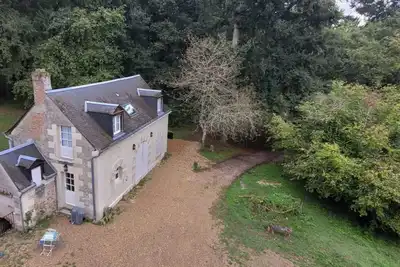 Image de Gîte de charme aux portes d'Amboise avec grand jardin et Wi-Fi