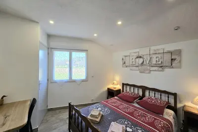 Image de Gîte climatisé avec Wi-Fi près de Sarlat