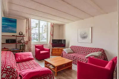 Image de Duplex spacieux près du centre et plage, parking et WiFi inclus