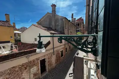 Image de Grand appartement, 1 etage, près des Galeries de l'Académie au coeur de Venise