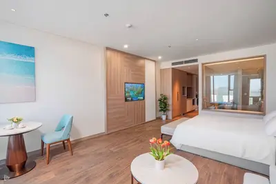 Image de Chic 1-bedroom apartment with Ac, walk to beach, WiFi in wonderful Hạ Long Bay